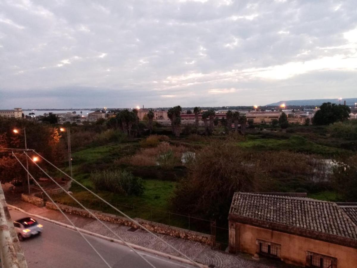 Lo Scorcio Della Neapolis Accogliente Appartamento Pressi Parco Neapolis Syracuse Extérieur photo